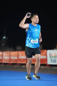 BIB: 2011, 41960
                            <button type="button" onclick="openModal(19760288)" class="btn btn-primary btn-sm float-right btn-popup" data-toggle="modal" data-target=".modal-high-quality">
                        <i class="fas fa-shopping-cart"></i> Add to Cart
                    </button>
                                            <button type="button" onclick="isThisMe(19760288, true)" class="btn btn-success btn-sm float-right btn-popup btn-isme hidden" data-toggle="tooltip" data-placement="bottom" title="นี่คือรูปของคุณใช่ไหม คลิกที่นี่เพื่อเอาเข้าอัลบั้ม">
                        <i class="fas fa-plus"></i> Add to album
                    </button>
                    <button type="button" onclick="isThisMe(19760288, false)" class="btn btn-warning btn-sm float-right btn-popup btn-isnotme hidden">
                        <i class="fas fa-ban"></i> Remove from album
                    </button>